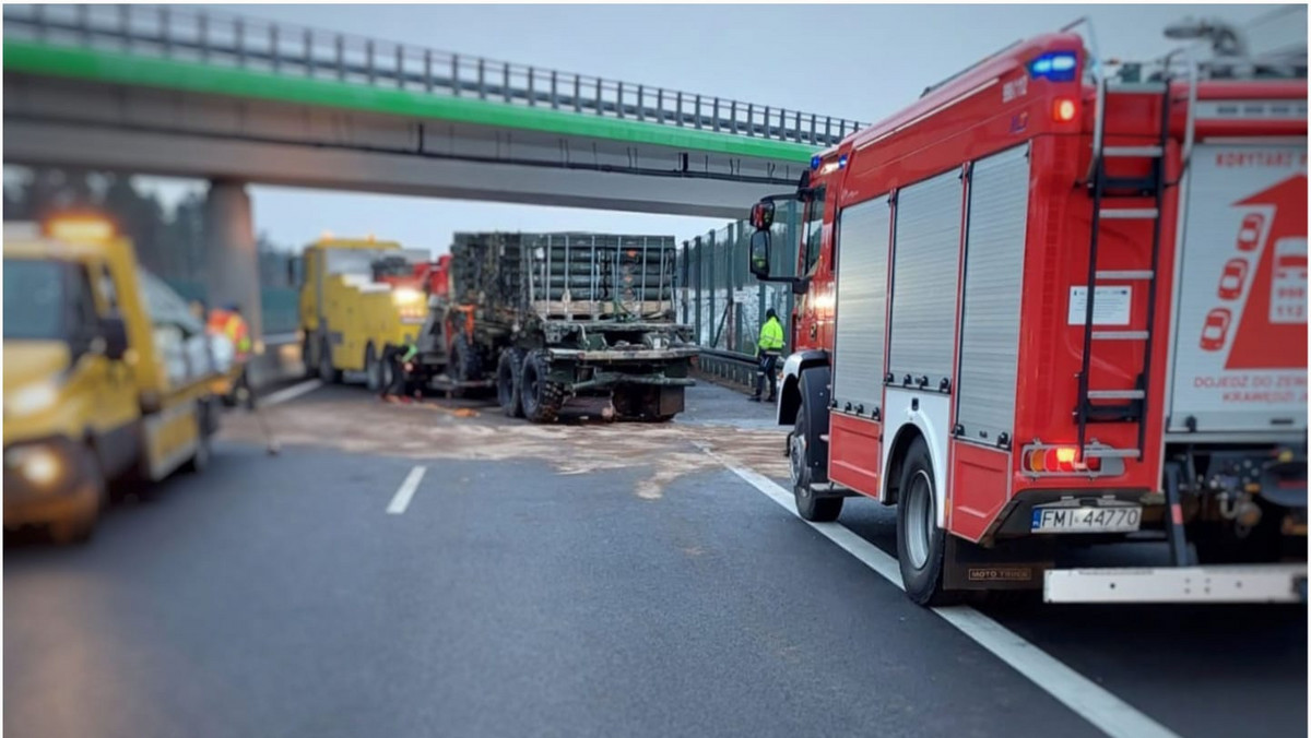 Tragiczny wypadek w Lubuskiem z udziałem pojazdu armii USA. Nie żyją dwie osoby