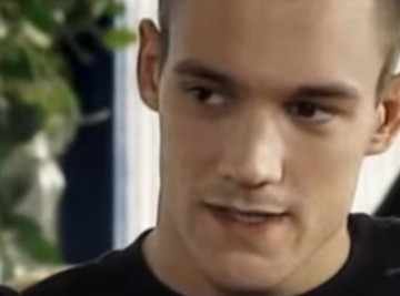 Devojke su ludele za njim: Bio je najlepši momak koji se pojavio na TV: Evo kako danas izgleda Mačak iz filma "1 na 1"