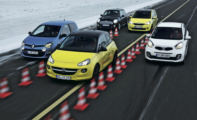 Porównanie 5 aut miejskich: Opel Adam, kontra Renault Twingo, Mini One, Skoda Citigo i Kia Picanto