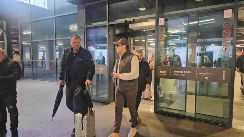 Aco Pejović na aerodromu