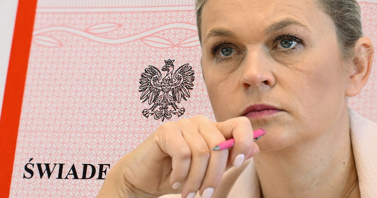 Wiemy, co planuje MEN. Koniec z kupowaniem czerwonego paska [TYLKO U NAS]