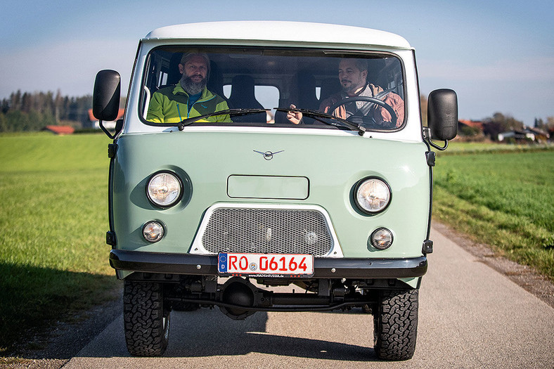 UAZ 452 Buchanka Bochenek