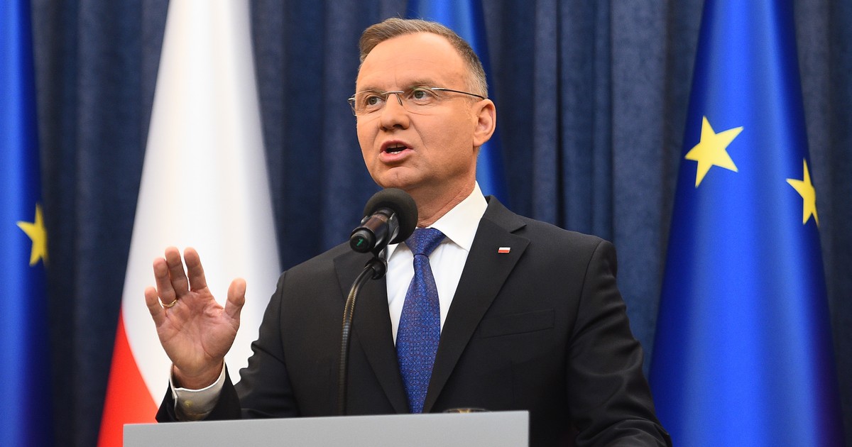 Narasta niepokój w PiS. „Upór Andrzeja kosztował chłopaków wolność” [KULISY UŁASKAWIENIA]