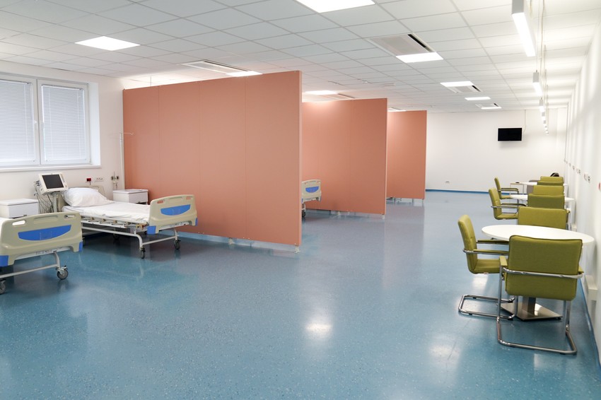 Centar za palijativno zbrinjavanje Univerzitetskog kliničkog centra Srbije (UKC) u okviru nekadašnje Kovid bolnice u Batajnici