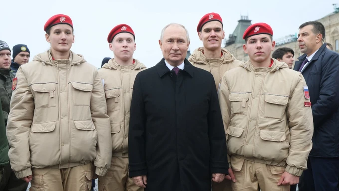 NOVA GENERACIJA PUTINOVIH RATNIKA! Oni se spremaju za SPECIJALNE ZADATKE!