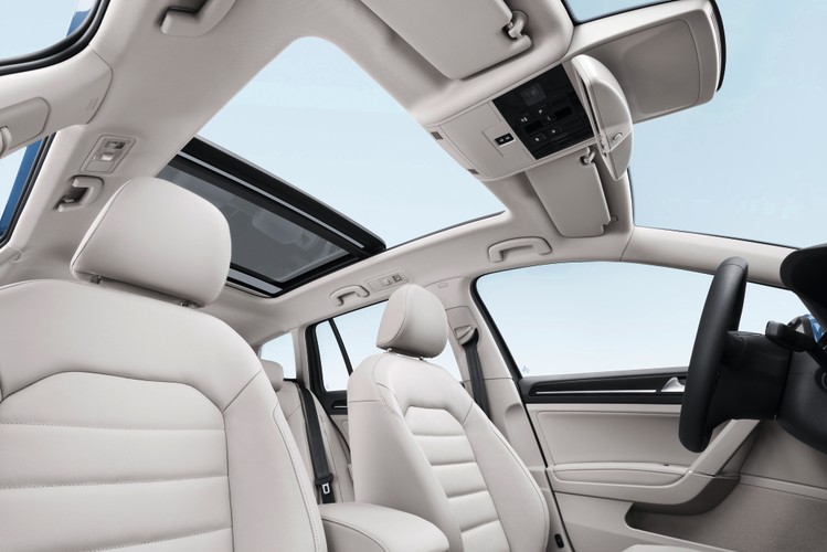 Volkswagen golf variant