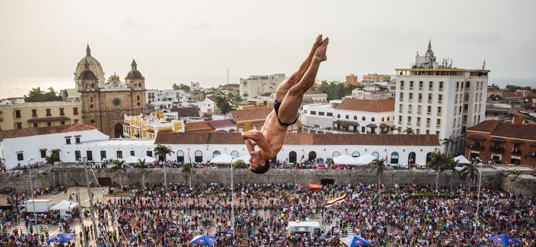 Red Bull Cliff Diving: Gary Hunt podbija Kolumbię