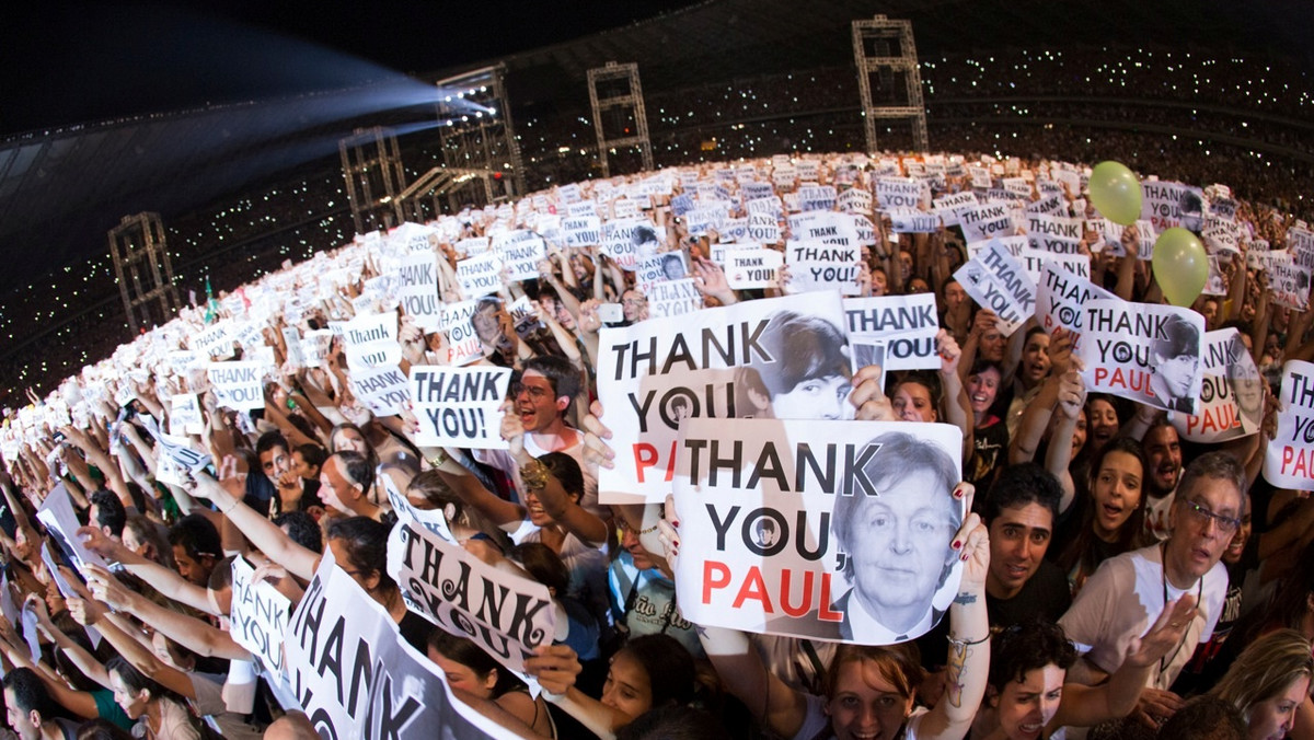 Muzyk z rozmachem rozpoczął światową trasę koncertową "Out There" występując przed 55 tysięczną publicznością w Belo Horizonte w Brazylii. Tymczasem fani McCartney’a w Polsce mają możliwość kupienia biletów na jego koncert na Stadionie Narodowym już od 165 zł.