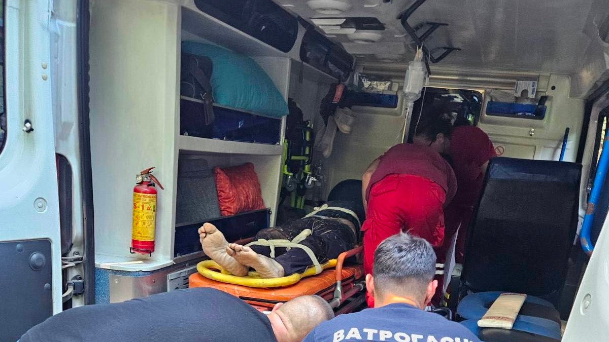 Vatrogasci iz Vranja spasili traktoristu
