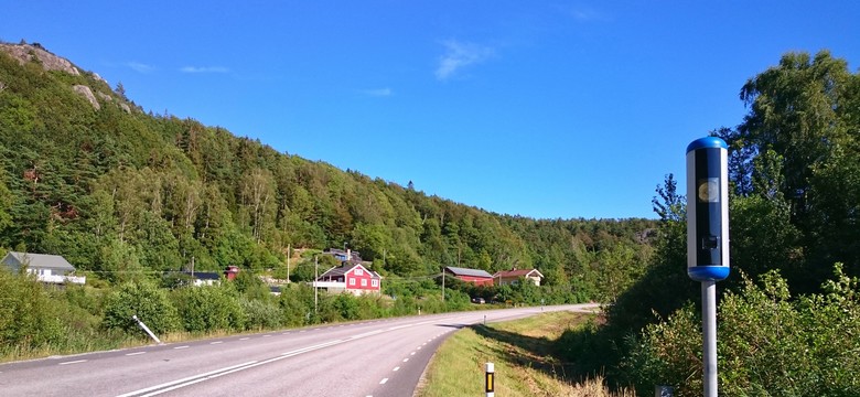 Ze szwedzkich fotoradarów giną kamery. Takie same zaleziono... w rosyjskim dronie