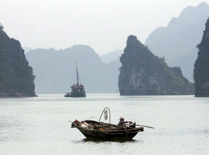 Zatoka Halong w Wietnamie