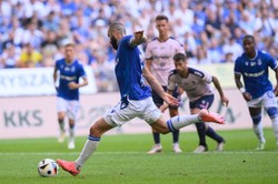 Ekstraklasa. Lech dostał rzut karny w prezencie. Hotic dobił Górnika
