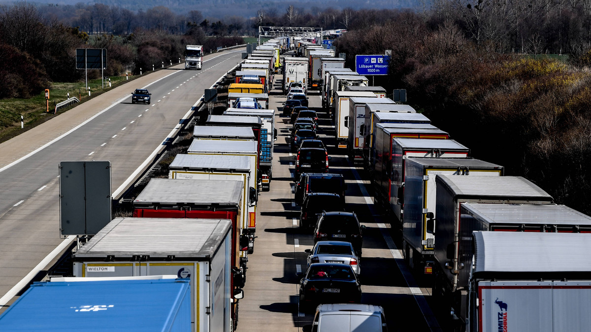 Koronawirus: Wyjaśniamy dlaczego Unia zamyka swoje zewnętrzne granice i jak to zrobi