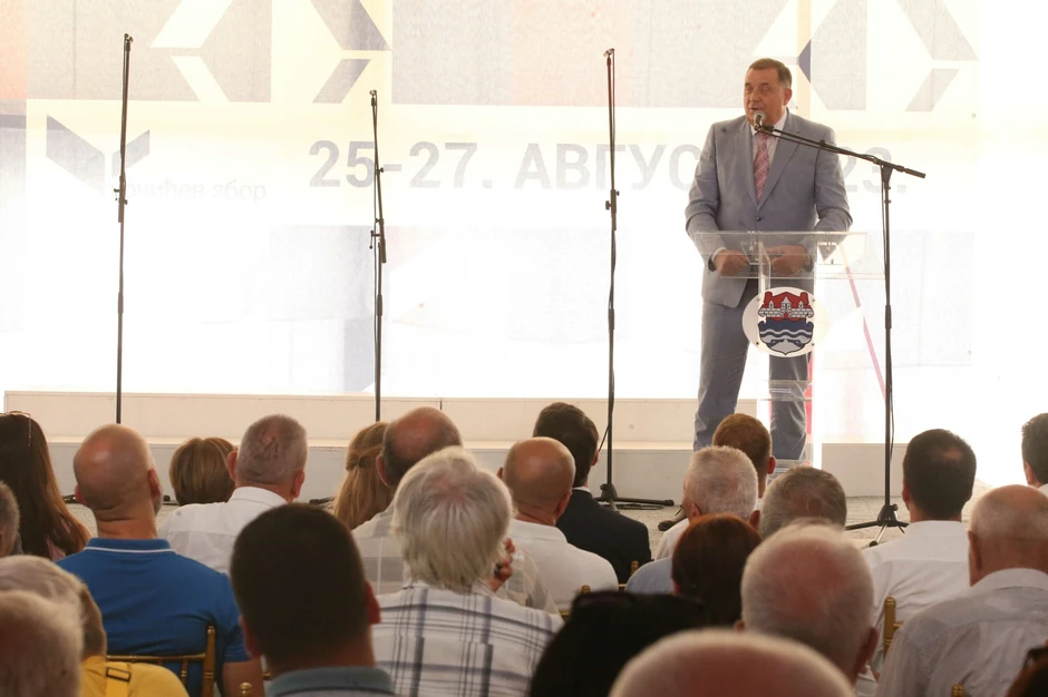 Milorad Dodik, Kočićev zbor, Manjača