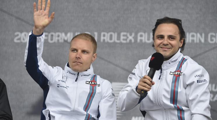 Felipe Massa (jobbra) úgy tervezte, hogy visszavonul, de miután Valtteri Bottas elhagyja a Williamset, lehet, hogy még egy esztendőt lehúz a Forma–1-ben /Fotó: AFP