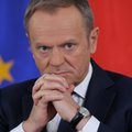 Donald Tusk upomina się o pracowników budżetówki i proponuje 20-proc. podwyżki