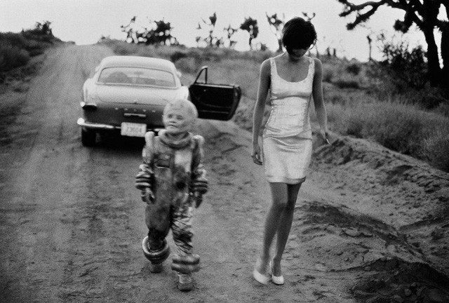 Peter Lindbergh divatanyaga 1990-ből