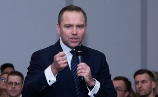 Wybory prezydenckie 2025. Nawrocki i Mentzen ze stratą [NAJNOWSZY SONDAŻ]