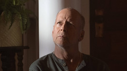 Kulka János és Bruce Willis is ugyanabban a betegségben szenved: de mi is az az afázia?