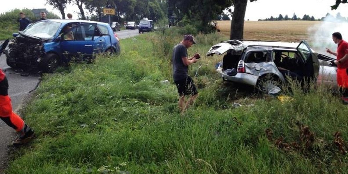 Tragiczny wypadek. Dwie osoby nie żyją, 8 jest rannych