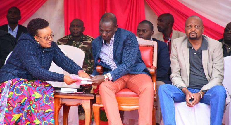 DP Ruto with other leaders in Nyandarua on Saturday