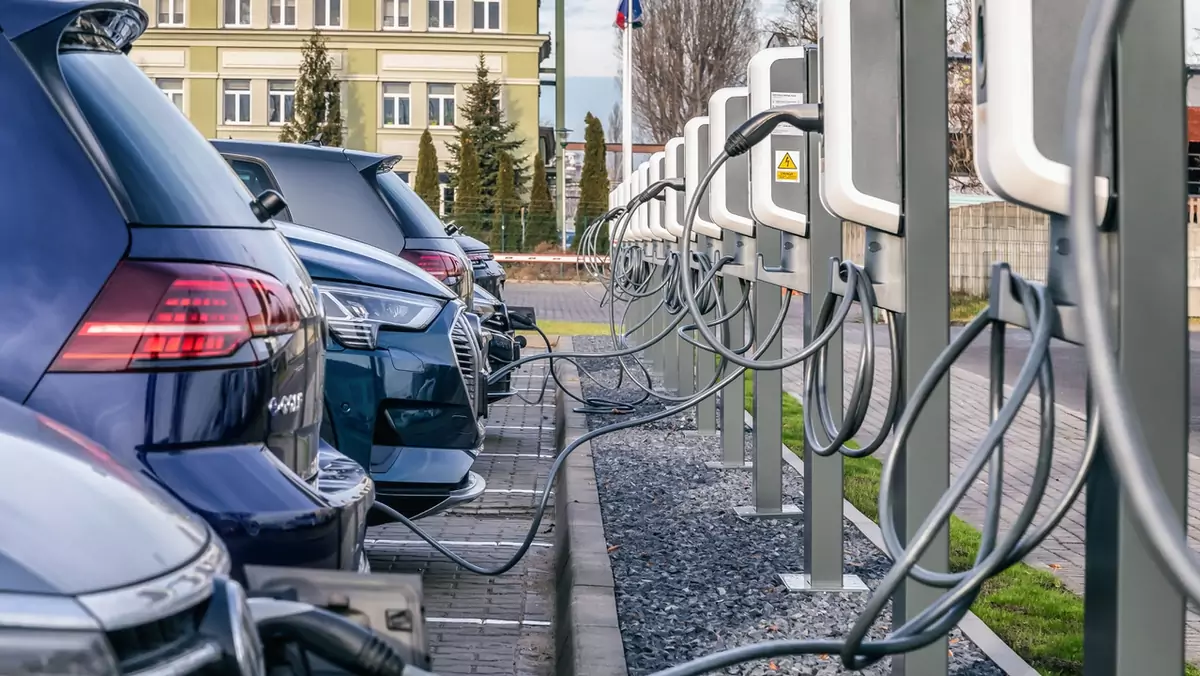 Używane auto elektryczne – jest ich coraz więcej, ale chętnych brak