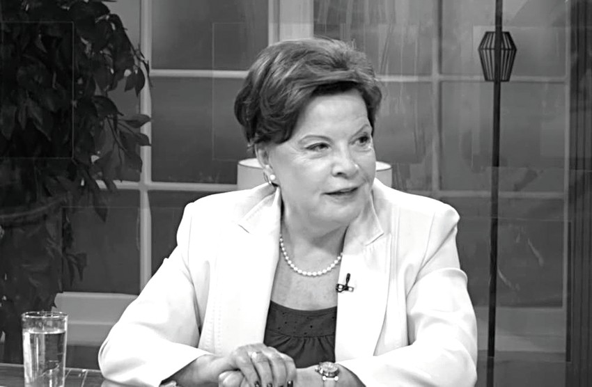 Dr Snežana Veljković