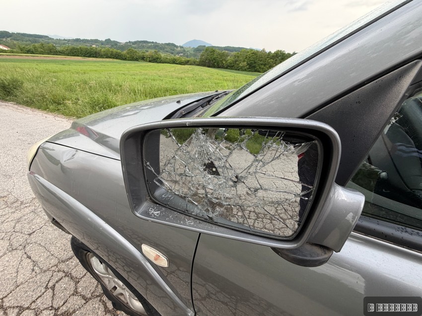 Automobil pronađen demoliran kod Čačka