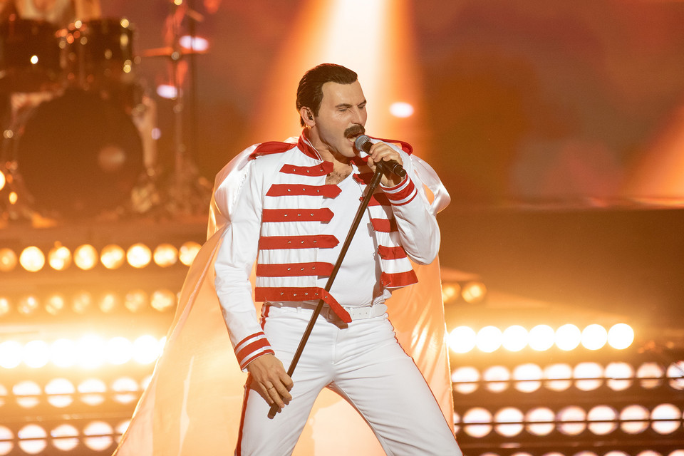 Andrzej Kozłowski jako Freddie Mercury w "Twoja twarz brzmi znajomo 16"