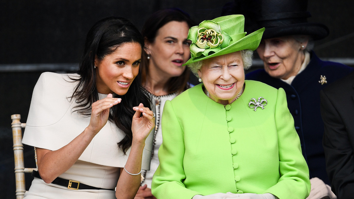 Meghan Markle zadzwoniła do Elżbiety II. Rozmawiały jeszcze przed pogrzebem