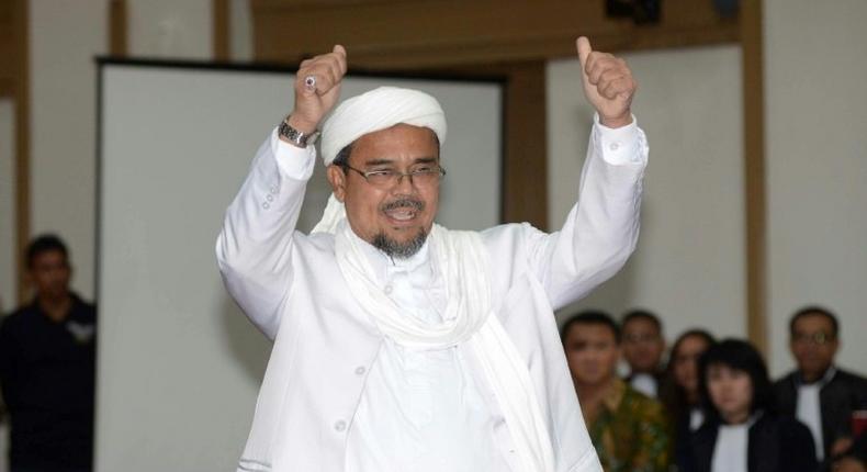 Rizieq Shihab arrives in court to testify in the blasphemy trial of Basuki Tjahaja Purnama in Jakarta on February 28, 2017