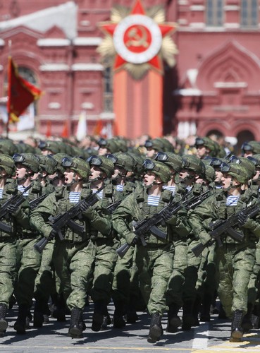 MOSKWA: OSTATNIE PRZYGOTOWANIA DO PARADY ZWYCIĘSTWA