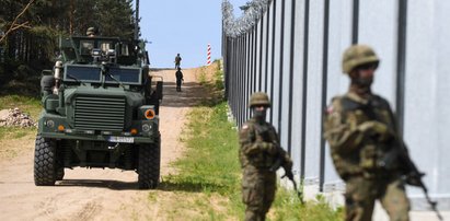 Wojsko i policja ruszają na granicę z Białorusią. Generał Polko ostrzega przed podstępną taktyką bandytów