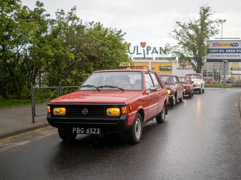 Polonezy, maluchy i... Fotodrive w Łodzi