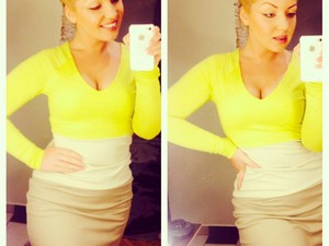 Napsütéshez napsárga szett Tolvai Renitől