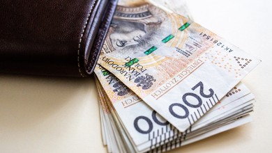 Tyle trzeba zarabiać, by uchodzić za bogacza. Dla wielu ta kwot jest nieosiągalna [BADANIE]