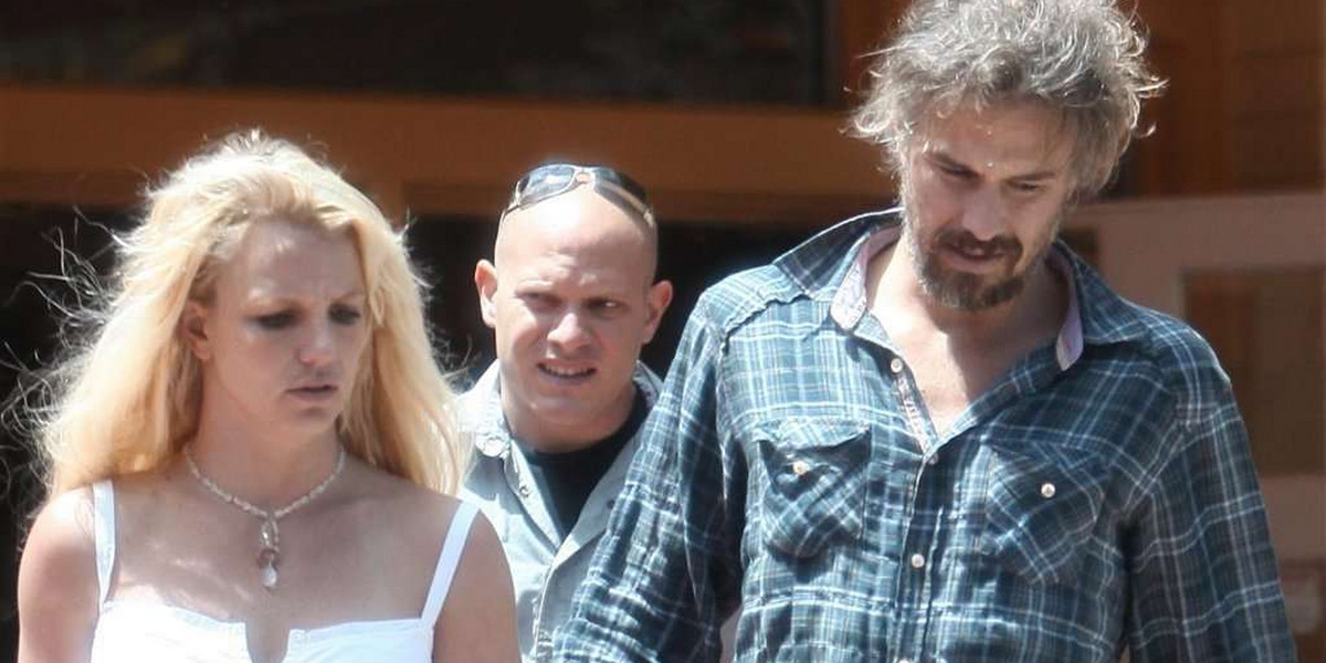 Dla Britney fryzjer to przeżytek?