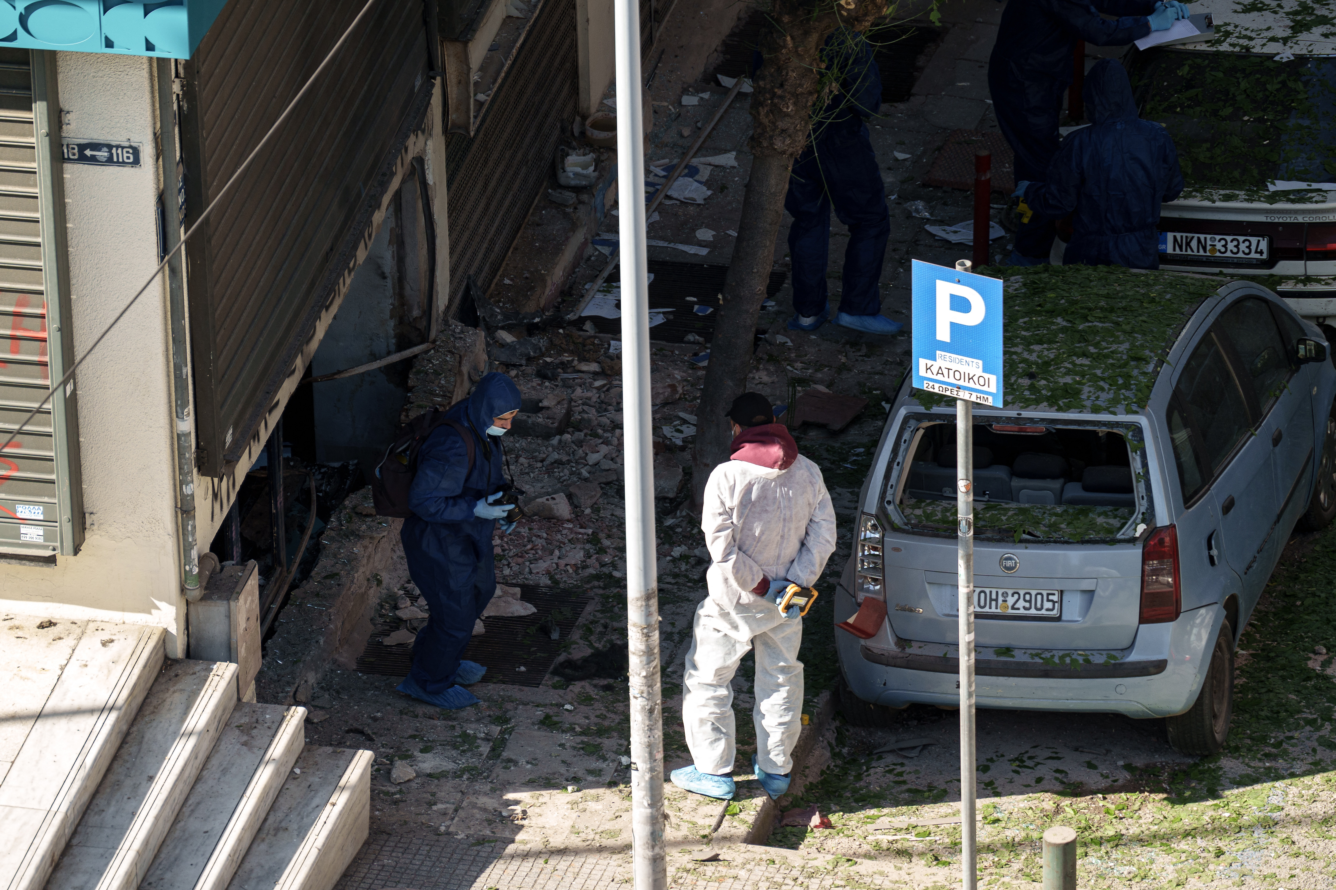 Salonicco: esplosione danneggia edificio, indaga antiterrorismo
