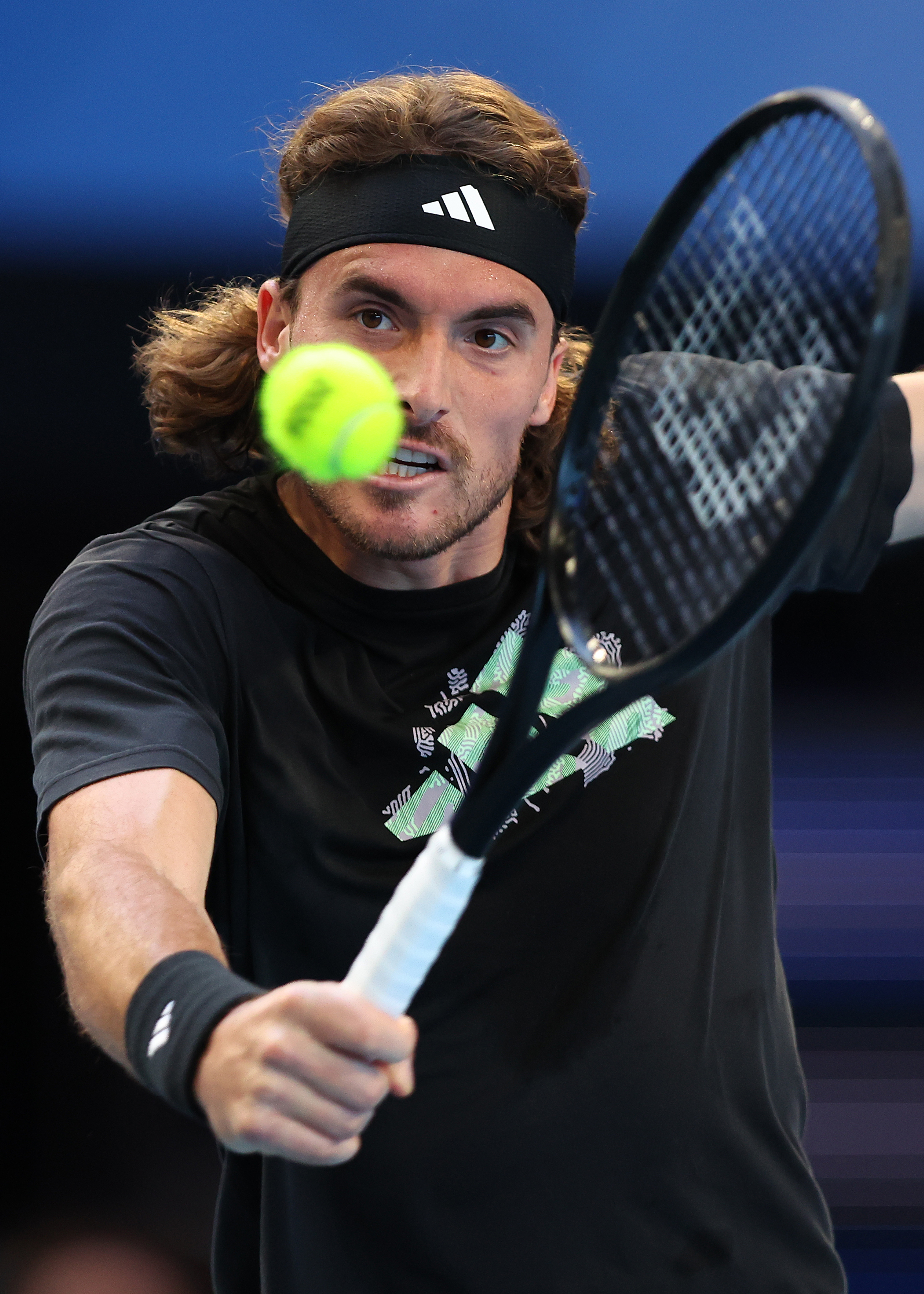 Tsitsipas estuvo a punto de retirarse: no pudo caminar durante dos días
