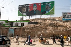 CIA korumpowała prezydenta Afganistanu. Miliony dolarów w reklamówkach