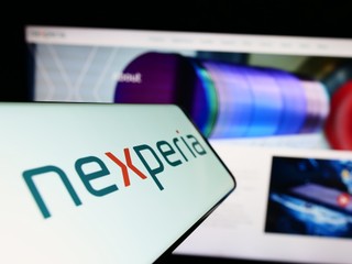 Holandia przejmuje kontrolę nad firmą związaną z chipami. Chodzi o działania Chin