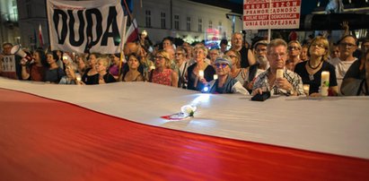 Tak rząd chce się pozbyć demonstrantów? Mocne słowa byłego wiceszefa policji