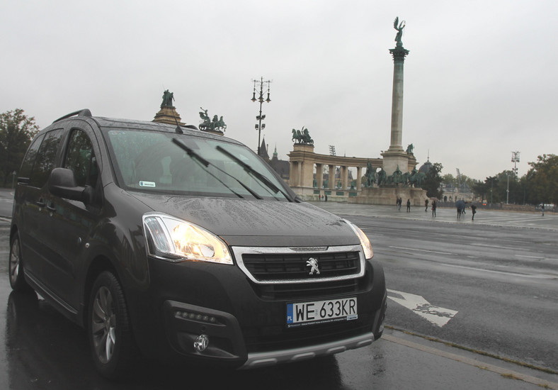 Peugeot Partner Tepee 1.6 BlueHDi 100 KM Outdoor