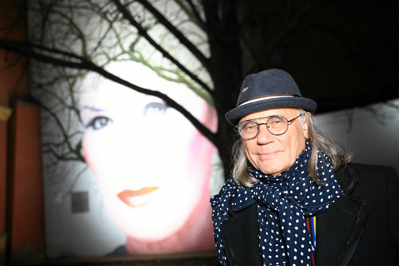 Odsłonięcie muralu z portretem piosenkarki Kory Jackowskiej w Warszawie