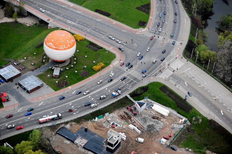 Wjazd na most Świętokrzyski z lotu ptaka