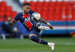 Neymar wyleciał z boiska. Porażka Paris Saint Germain w meczu na szczycie
