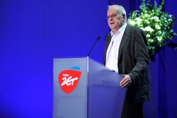 Janusz Weiss przechodzi do radowej "Jedynki"