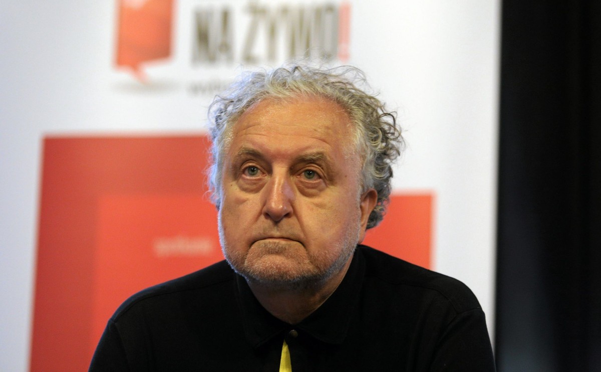 Rzepliński: Brak trzech sędziów Trybunału to potężna wyrwa