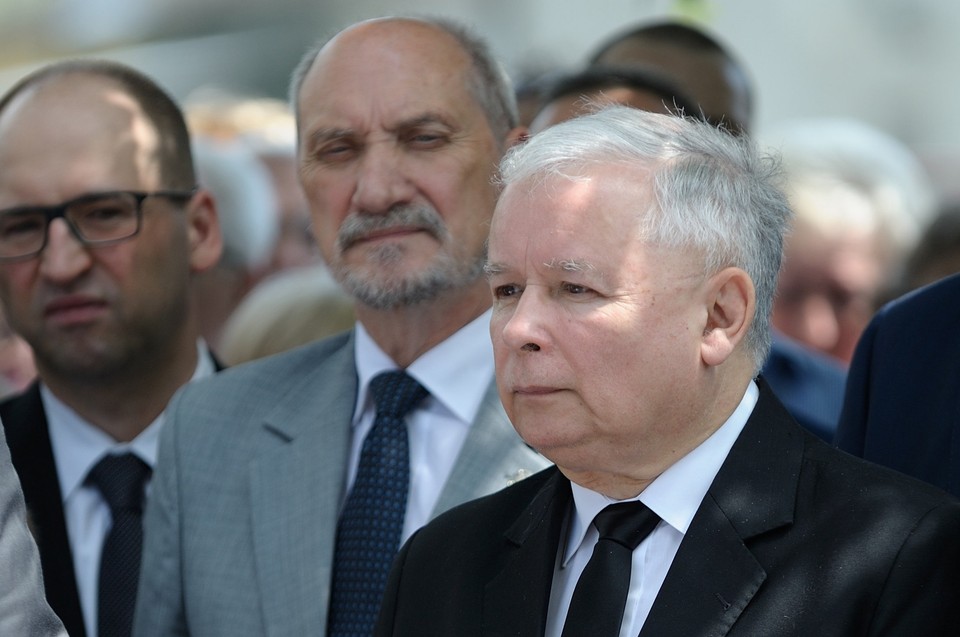 MIŃSK MAZ. POPIERSIE LECHA KACZYŃSKIEGO ODSŁONIĘCIE (Jarosław Kaczyński)