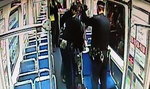 Policjanci odebrali poród w metrze!